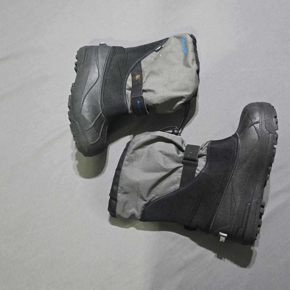 Columbia Powderbug Plus II  Snow Boots Kids 7‎  Waterproof Insulated